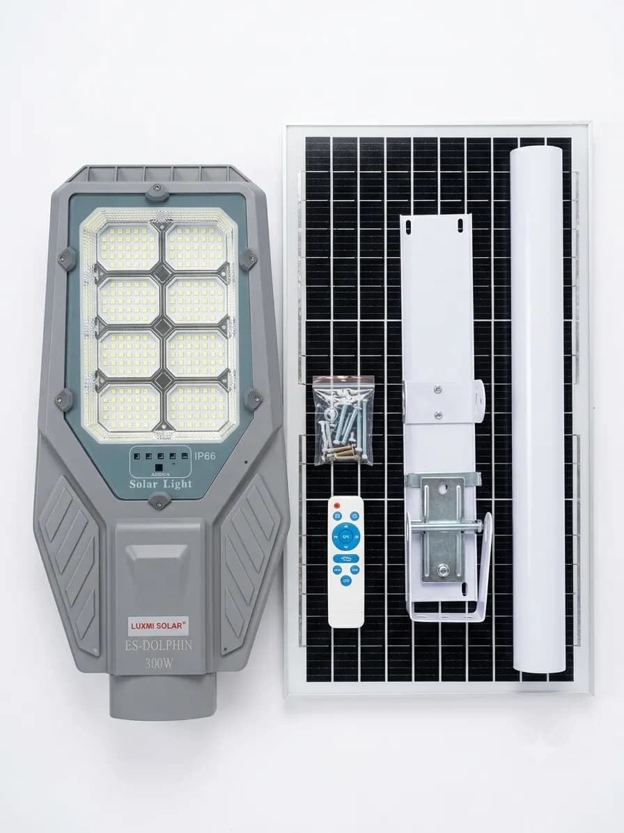 Solar street lights 200 watt with remote and arm 2.50feet